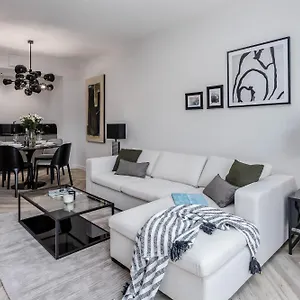 Deo Plaza - W Sercu Gdanska By Rent Like Apartment Danzig